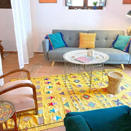 Casa Amigos - La Vina Apartment Sorvilan