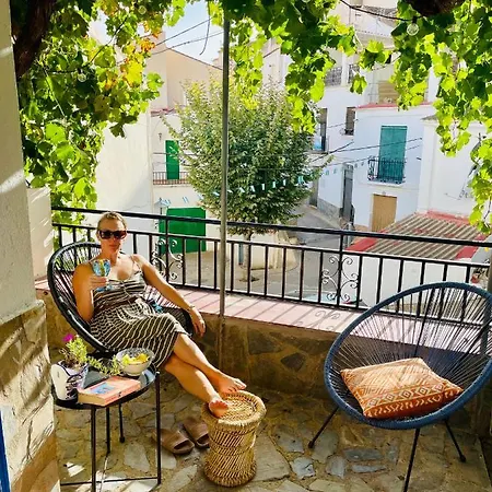Casa Amigos - La Vina Apartment