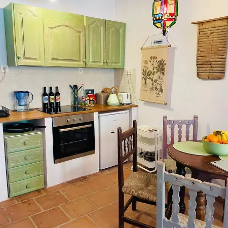 Casa Amigos - La Vina Apartment